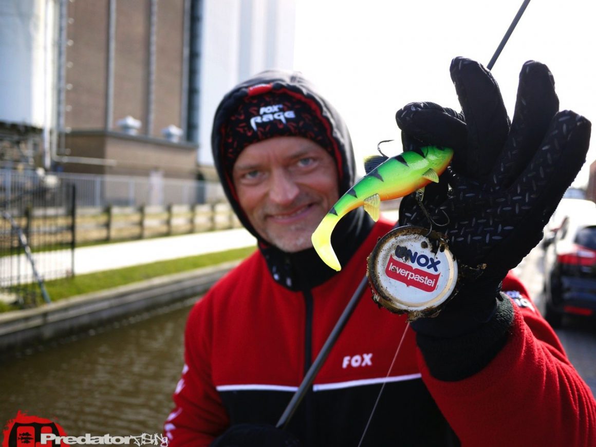 Streetfishing in den Kanälen der Niederlande